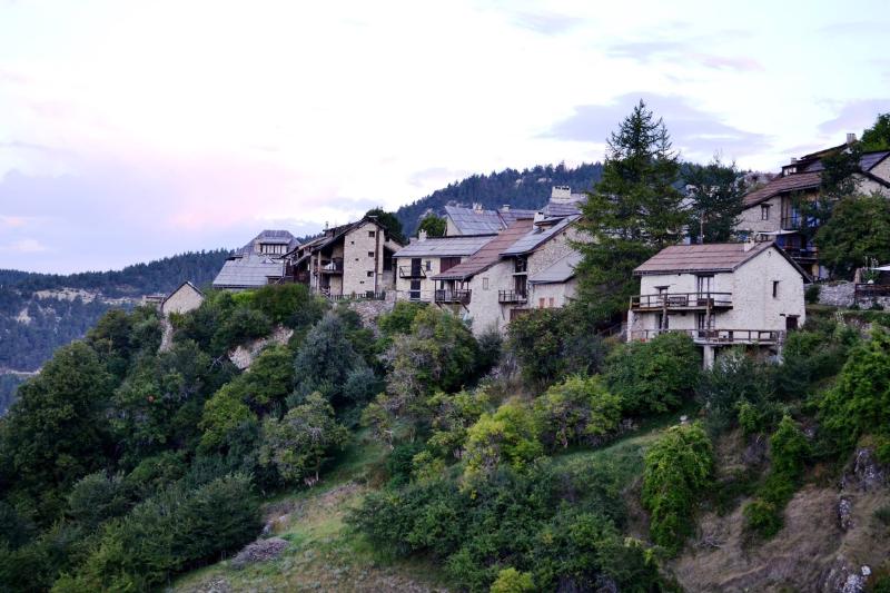 Featured image of post Summer Schools